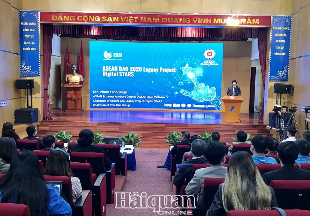 Cung cấp giải pháp cho doanh nghiệp chuyển đổi số